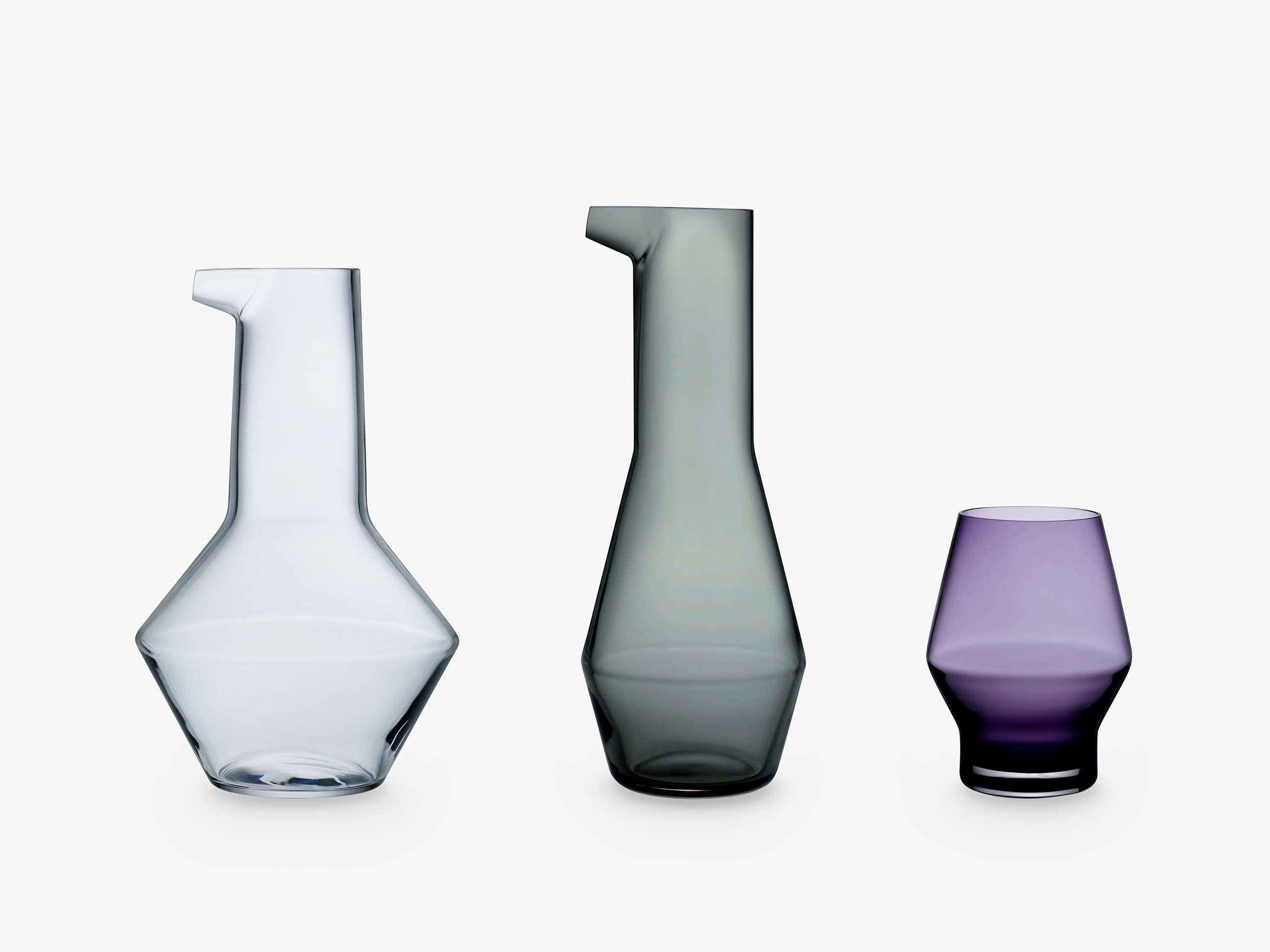Long, wide and mini: the three Beak forms by Tomas Kral for NUDE Glass