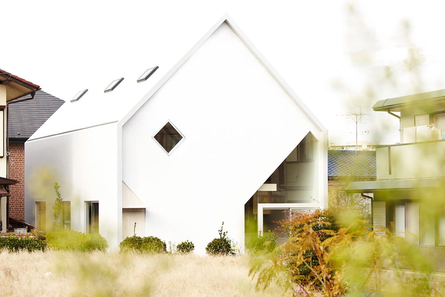 House H for a family, Matsudo, Chiba (completed December 2012): exterior