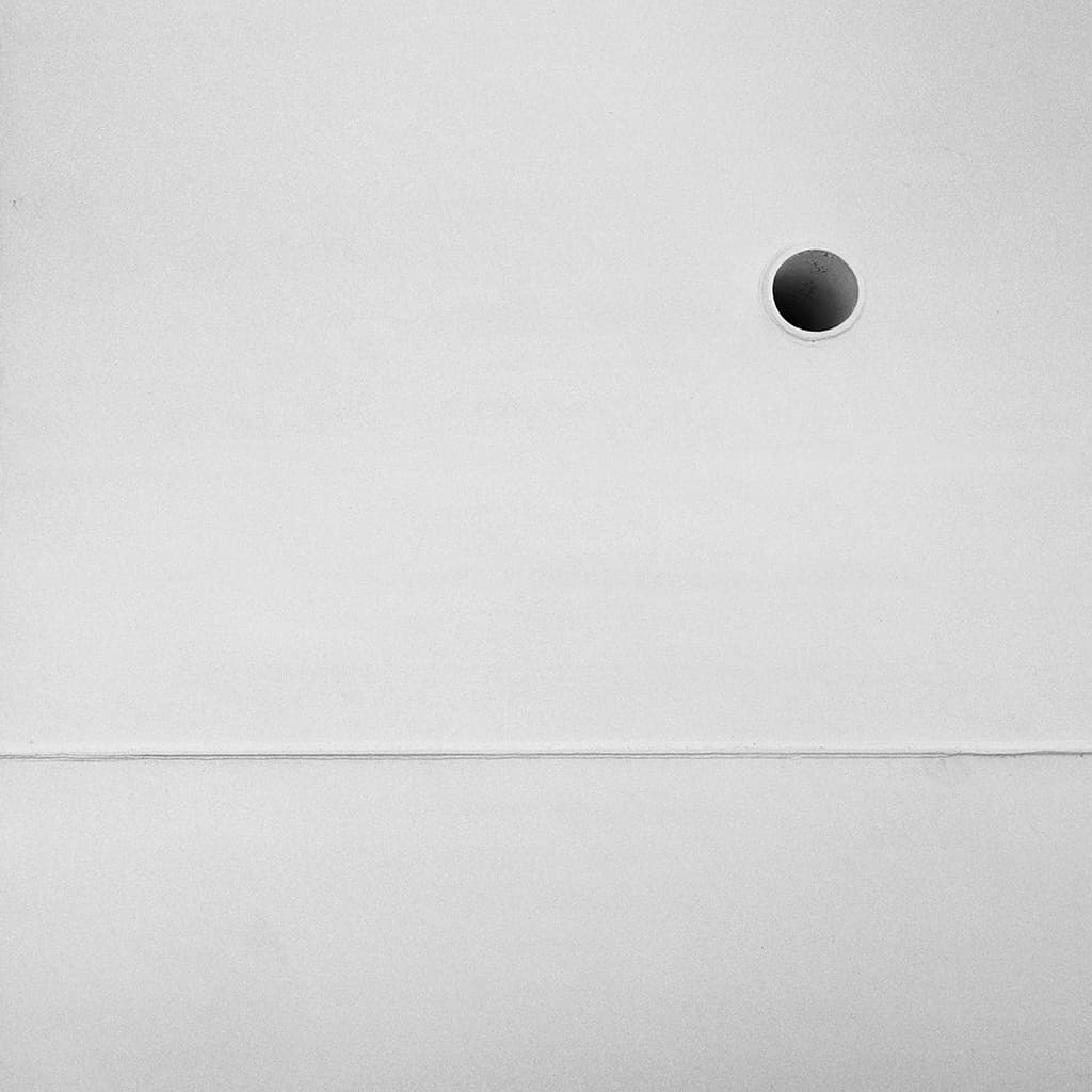 Emptiness and Silence – Whitescapes by Italian Photographer Alex Pardi