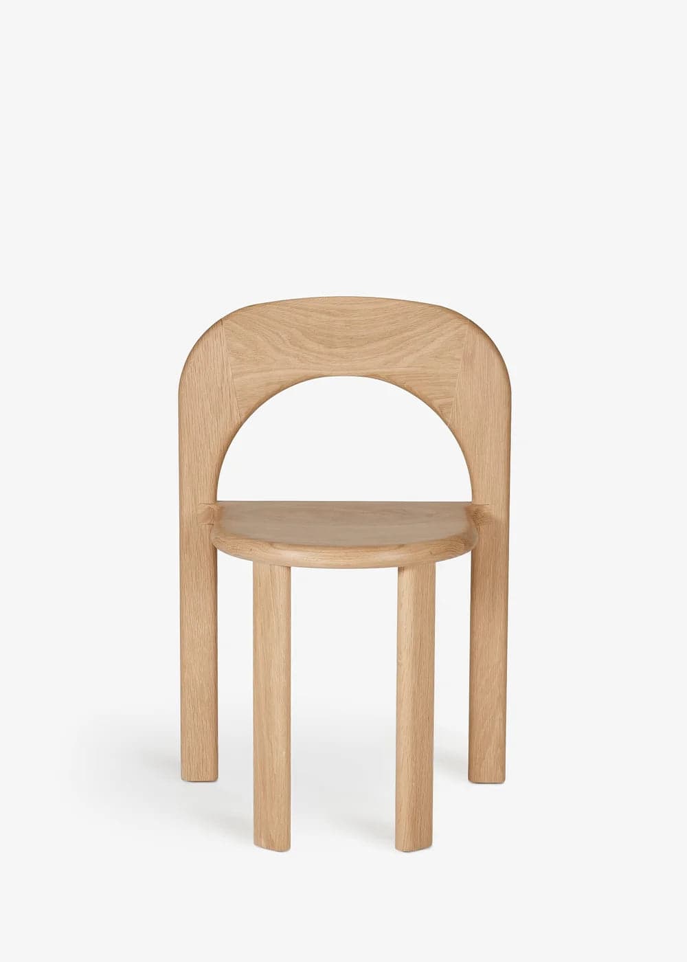 Front view of Fomu’s Odie Chair in American oak