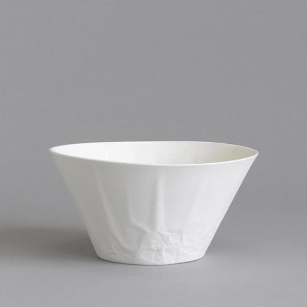 White Paper series salad bowl, showing the crumpled-paper texture near the base
