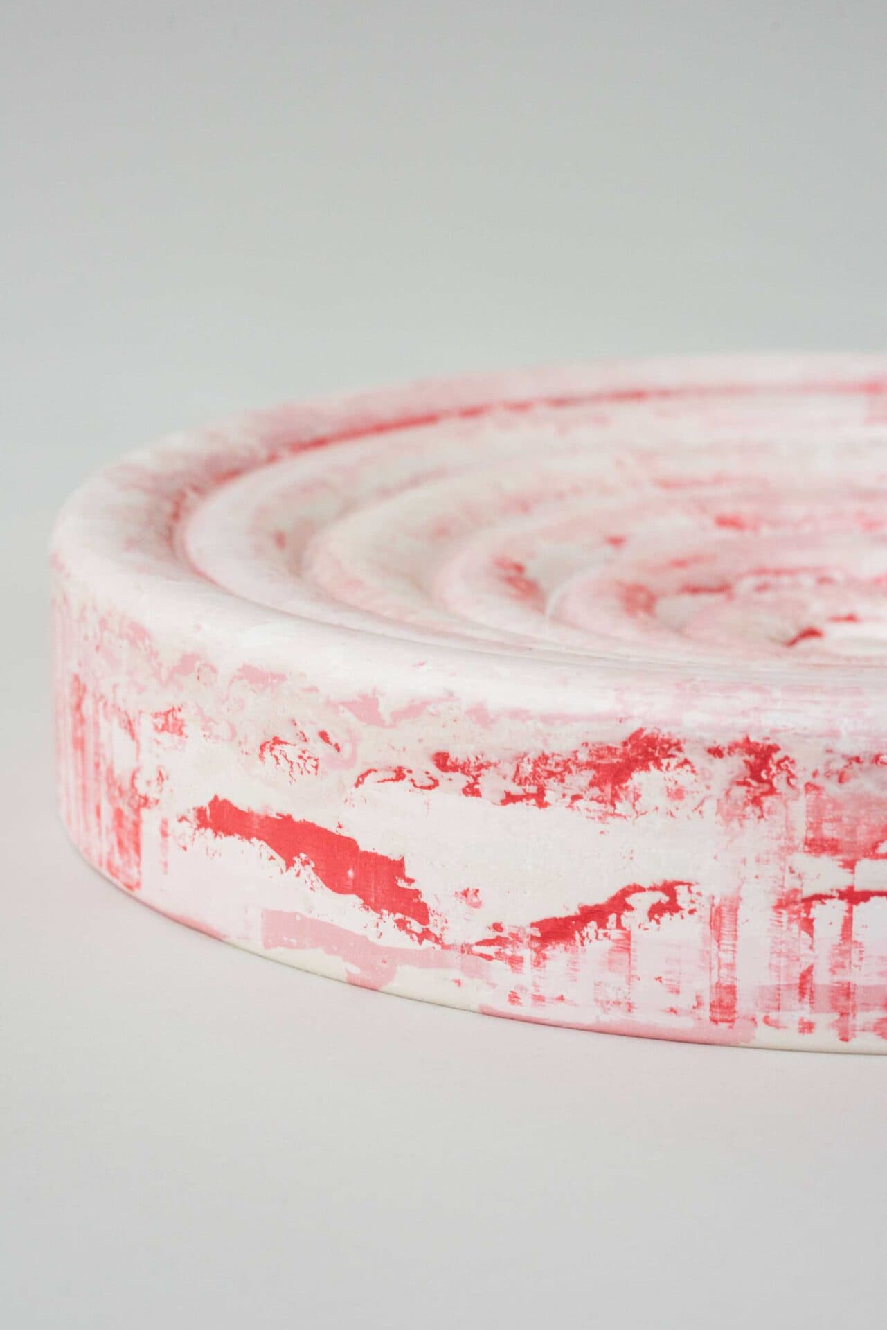 Red-and-white Revolve disc detail, Flensted Mouritzen (2018)