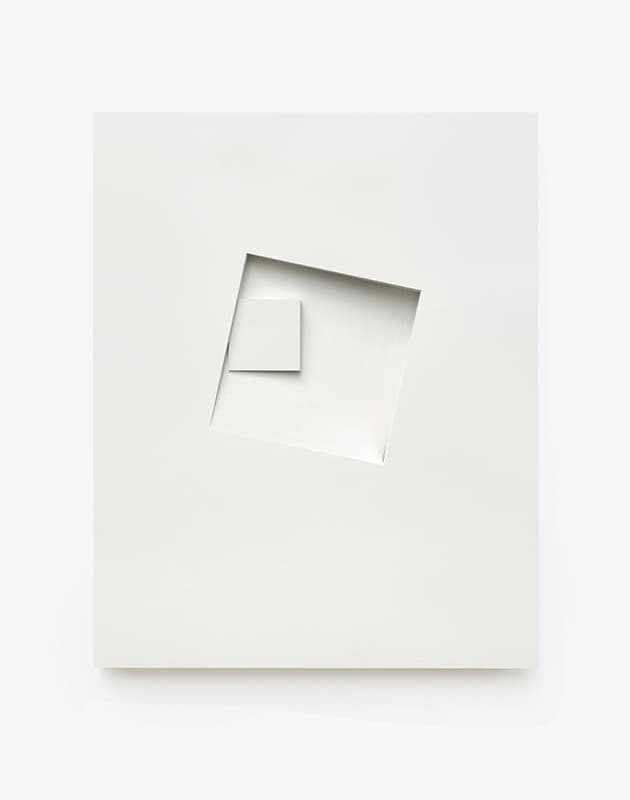 Bianca Chang, Comparative form in white (Squares, CW), 2013 (replacement image)