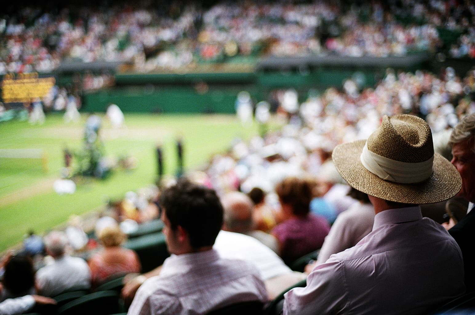 Brian Ferry: Wimbledon2010, spectators at Centre Court.
