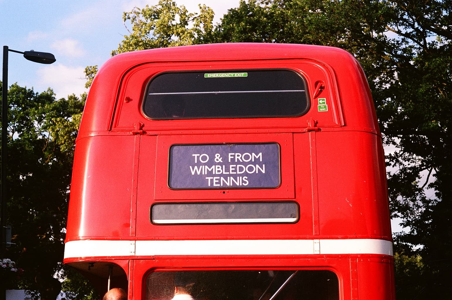 Brian Ferry: Wimbledon2010, red shuttle bus.