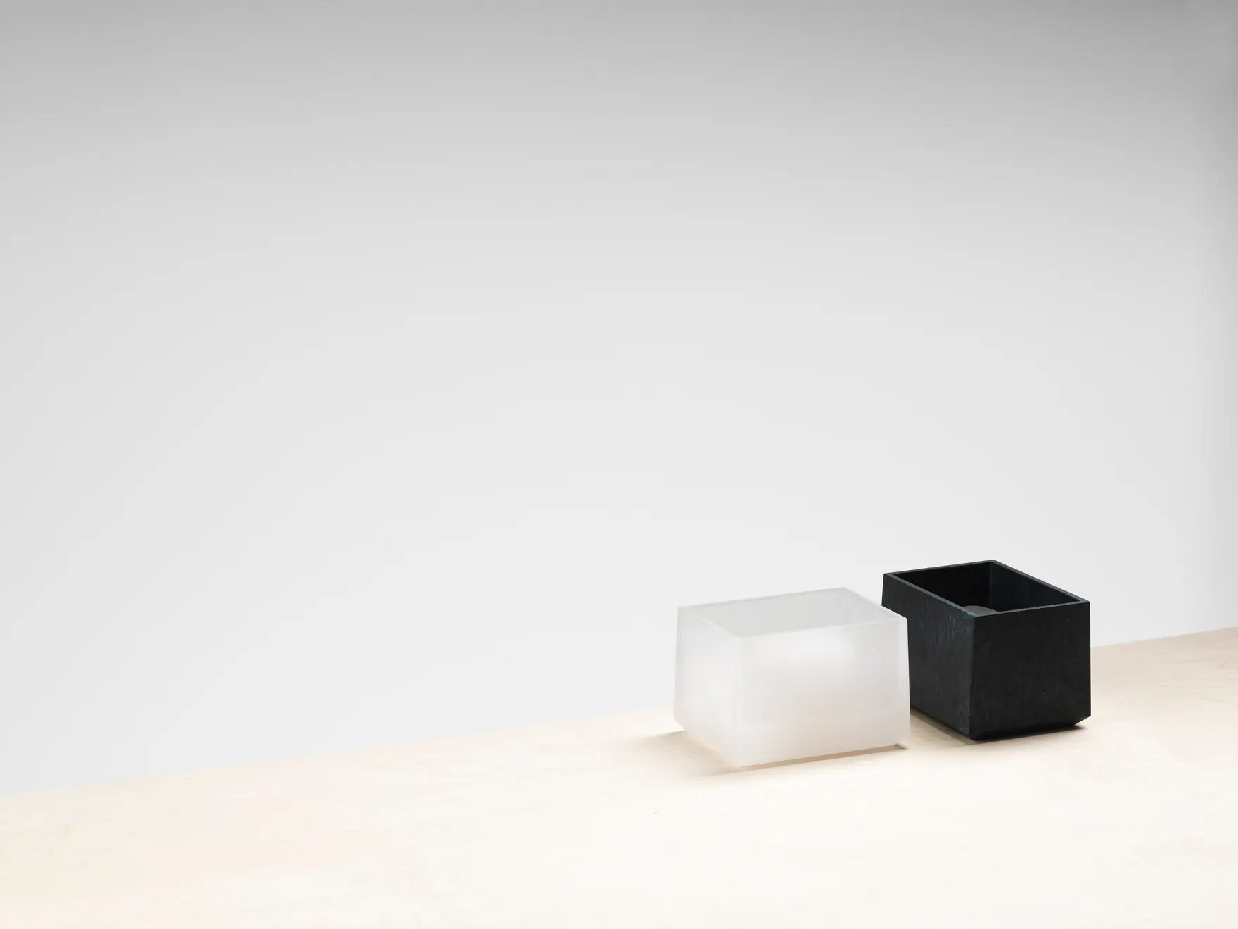 Andrea Walsh, Pair of Contained Boxes (Rectangle), 2016