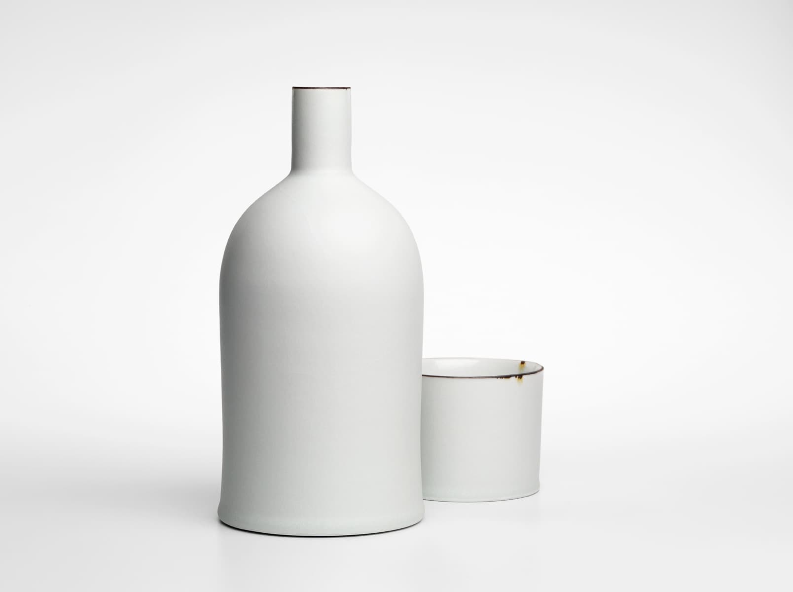 Kirsten Coelho, porcelain vessel arrangement from2014 portfolio. Photograph ©2014Grant Hancock.