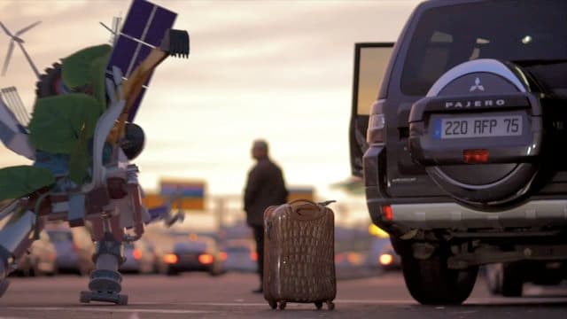 A Day in Paris, directed by Benoît Millot: the robot and suitcase