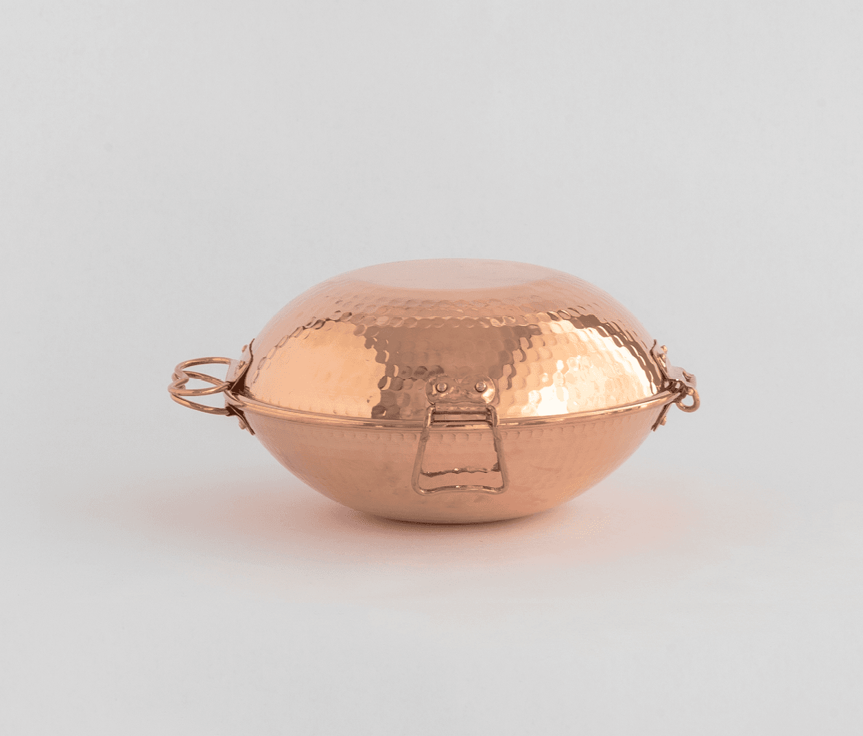 Copper Cataplana by Albino Vieira, Filhos, selected for the Portugal Normal project