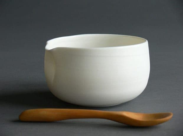 Porcelain pouring bowl by Lilith Rockett.