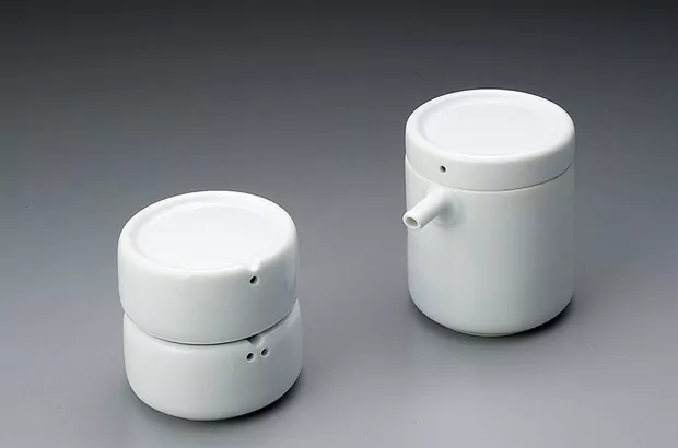 Masahiro Mori and His Ceramic Design, The Open Archives 8