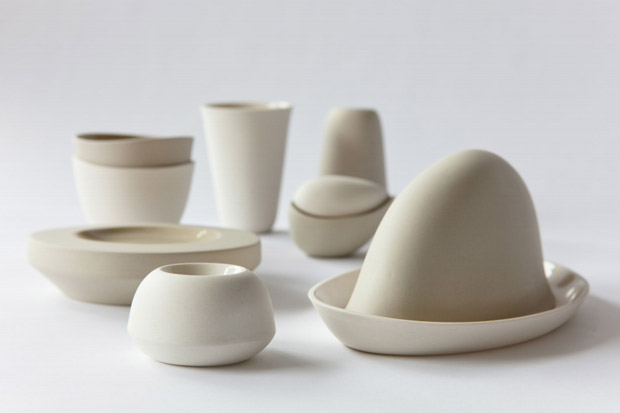 Porcelain-Tableware-and-Wall-Installations-by-Basma-Osama-3