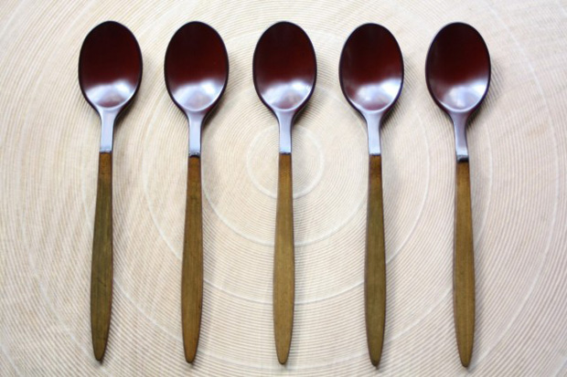 Vessels-and-Spoons-by-Fushimi-Lacquer-Workshop-9
