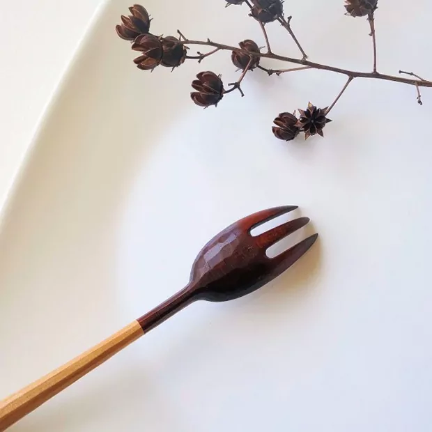 Wooden-Cutlery-by-atelier-TREE-SONG-7