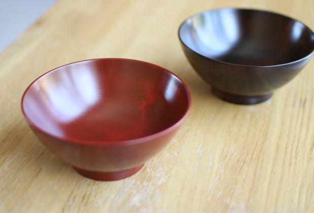 New-Lacquerware-in-the-Shop-by-Maiko-Okuno-5