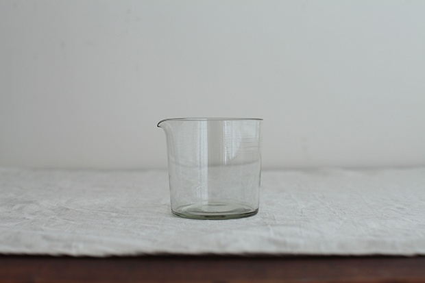 Glassware-by-Peter-Ivy-in-Collaboration-with-Takahashi-Midori-5