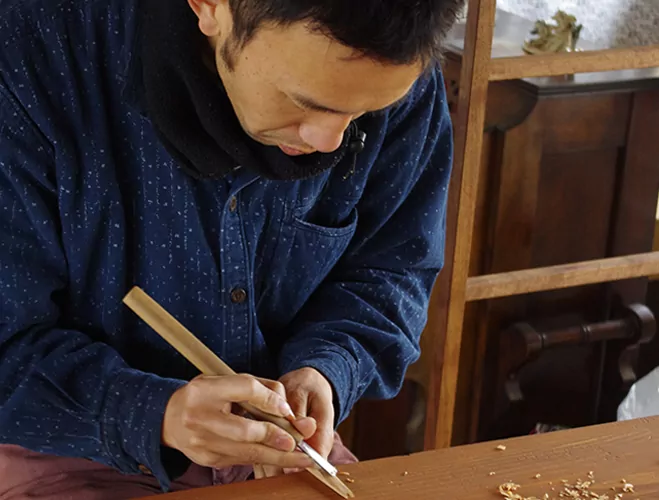 Woodwork-by-Tomokazu-Furui-at-OEN-Shop-1