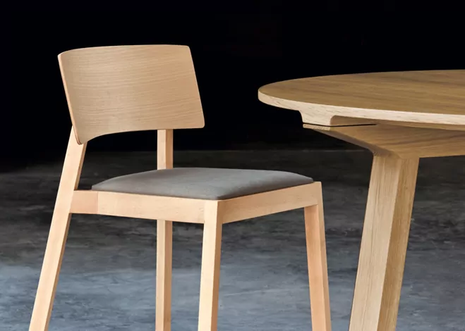Elegant-&-Modern-Furniture-Design-by-Terence-Woodgate-3