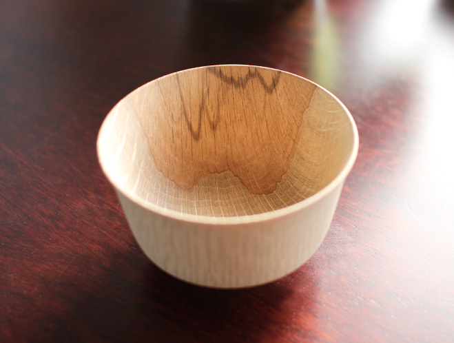 Oak-Wooden-Bowls-from-Kihachi-Workshop-at-OEN-Shop-8
