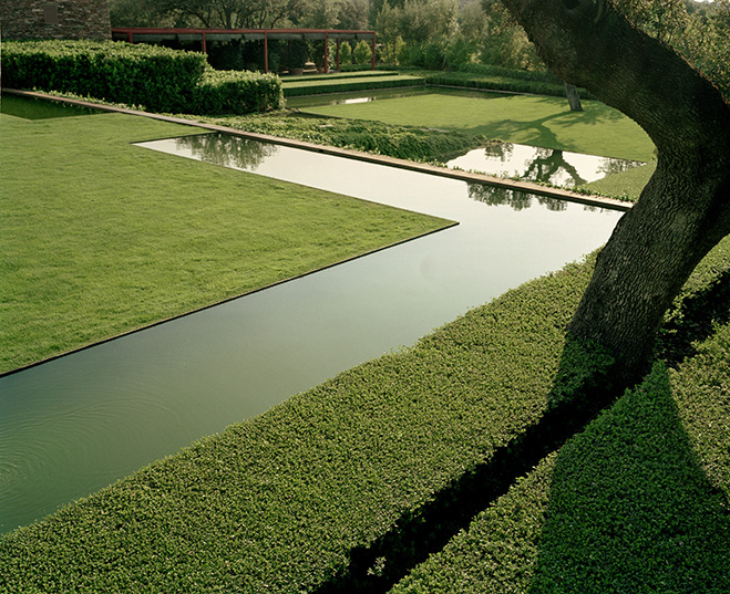 Zen-Gardens-&-Outdoor-Spaces-by-Photographer-Bruno-Suet-6