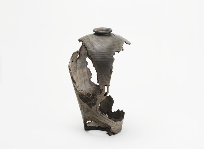 Inspired-by-Old-Pottery---Hand-Carved-Wooden-Objects-by-Hiroto-Nakanishi-4