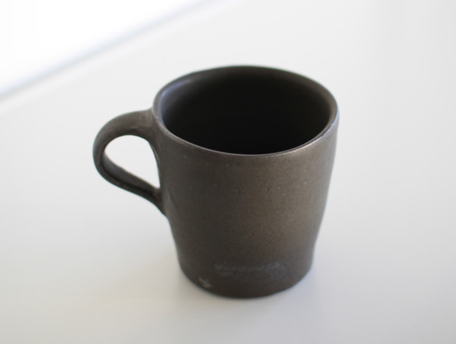Porcelain Sugar Pot, Katakuchi & Mugs - Handmade by Katsufumi Baba 1