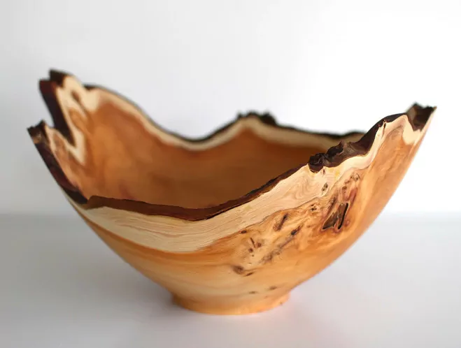 Handturned-in-Cumbria---New-Wooden-Bowls-&-Dishes-by-Jonathan-Leech-thumb5