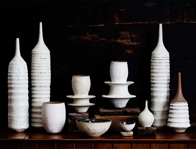 Monumental-Simplicity---Stoneware-Vessels-by-Sara-Paloma-1