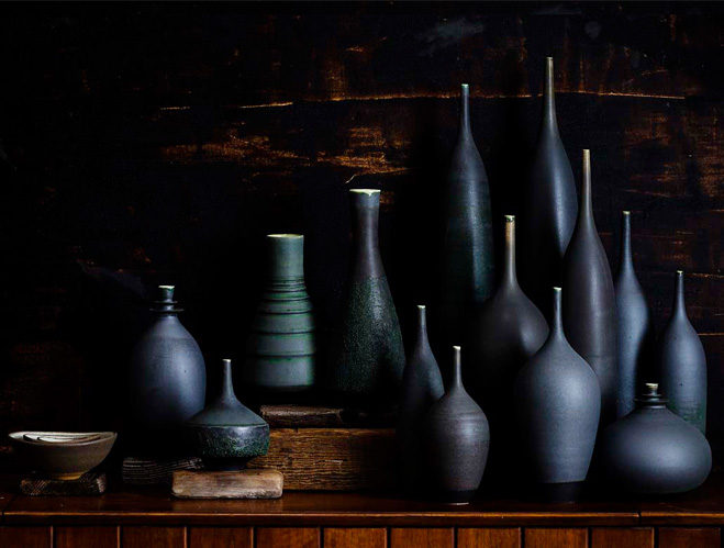 Monumental-Simplicity---Stoneware-Vessels-by-Sara-Paloma-2