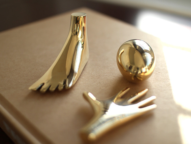 Paperweights by the Carl Auböck Workshop at OEN Shop 4