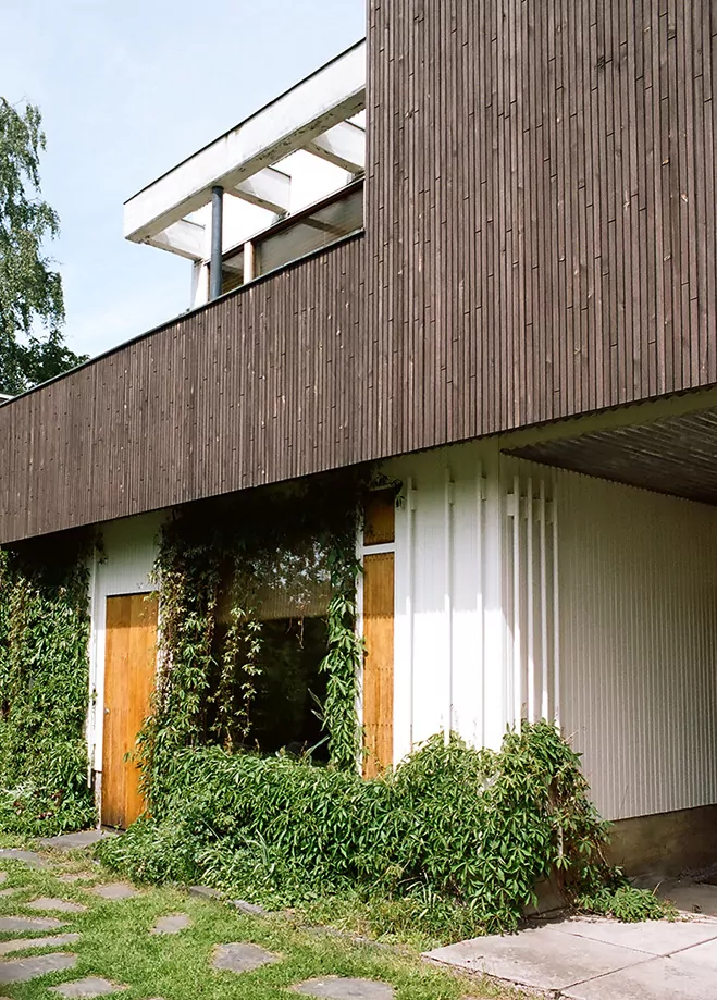 A-Look-Inside-Alvar-Aalto's-Home-1