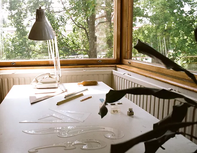 A-Look-Inside-Alvar-Aalto's-Home-8