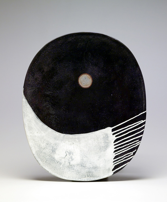Ovals---Hand-built-Glazed-Ceramic-Forms-by-Jun-Kaneko-8