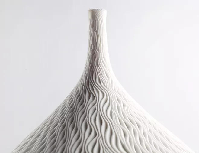 Sensitive-Minute-Details---Porcelain-Works-by-Korean-Artist-Jong-Min-Lee-6
