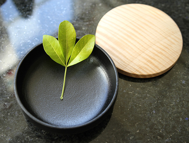 Natural Textures & Colours Lacquerware by Fujii Works at OEN Shop 6