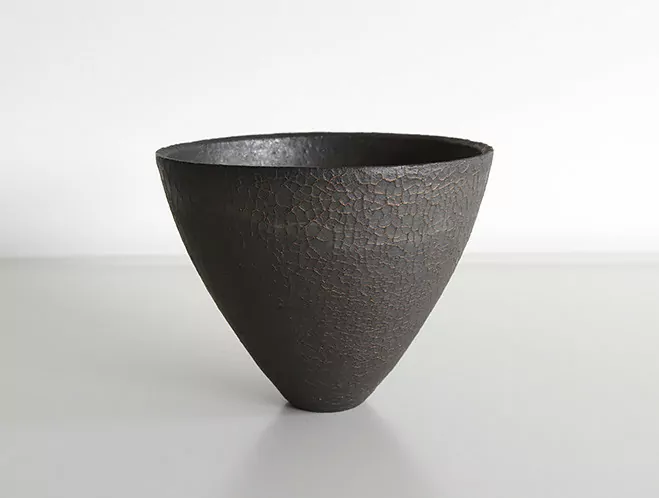 Pottery for a Modern Lifestyle - New Works at OEN Shop by Shinobu Hashimoto 2