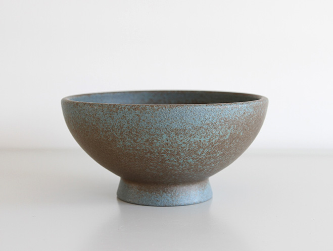 Flecked and Mottled - New Pottery at OEN Shop by Mushimegane Books 2