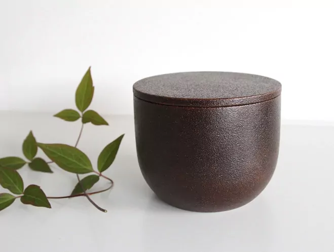 Tea Containers & Lacquer Dishes - Wooden Objects by Fujii Works 1