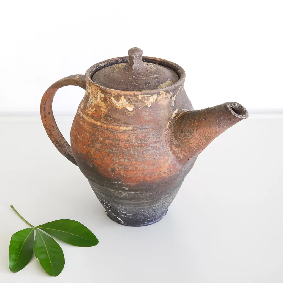 Wood Fired Teapot by Atsushi Ogata