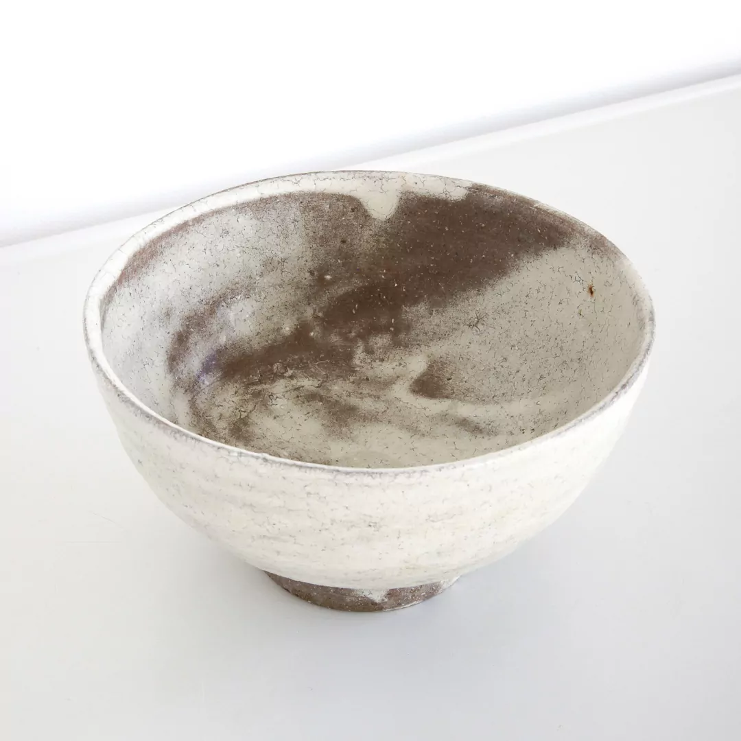 Rough Kohiki Bowl by Atsushi Ogata