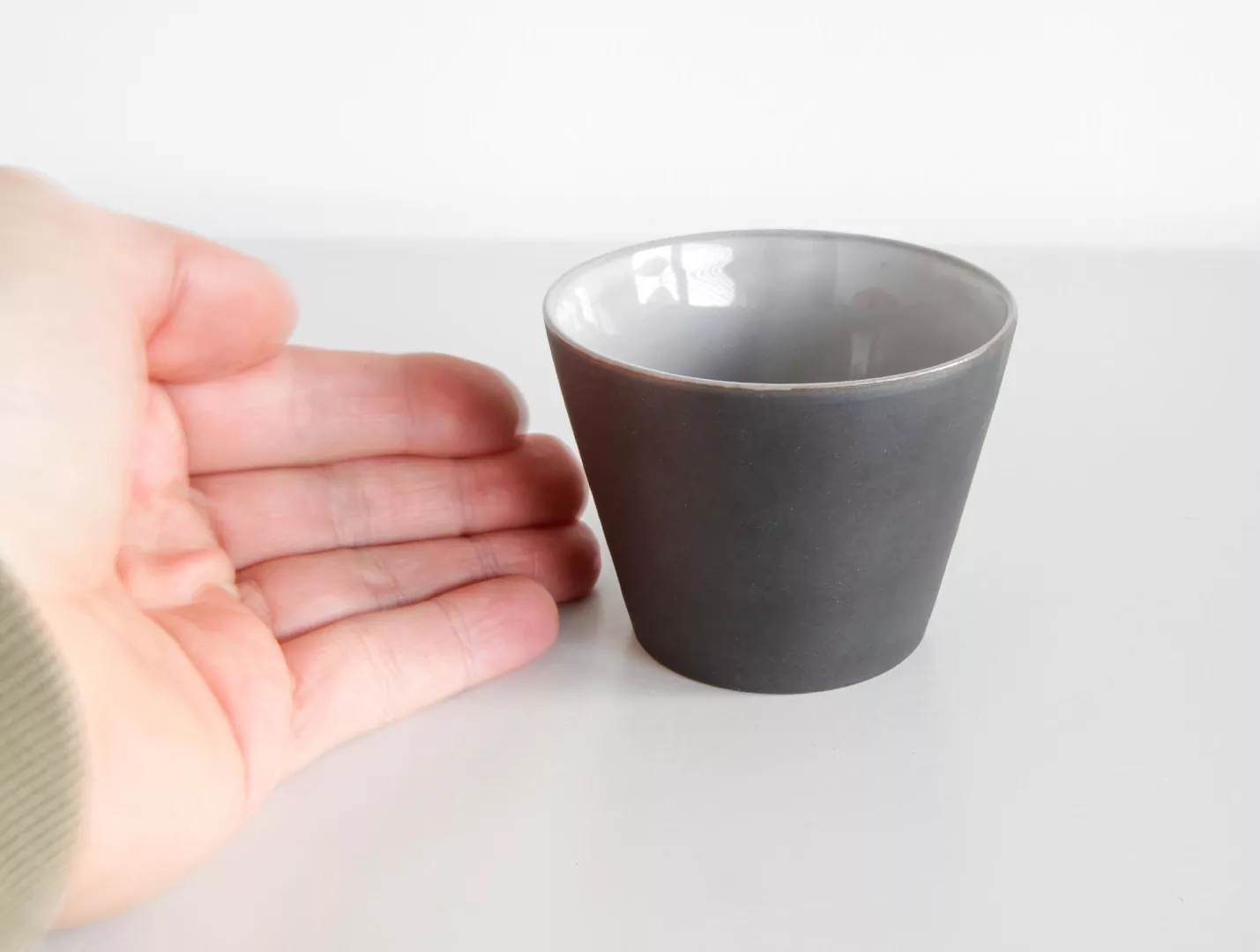 Ceramic Teapots & Cups by Nankei at OEN Shop 8