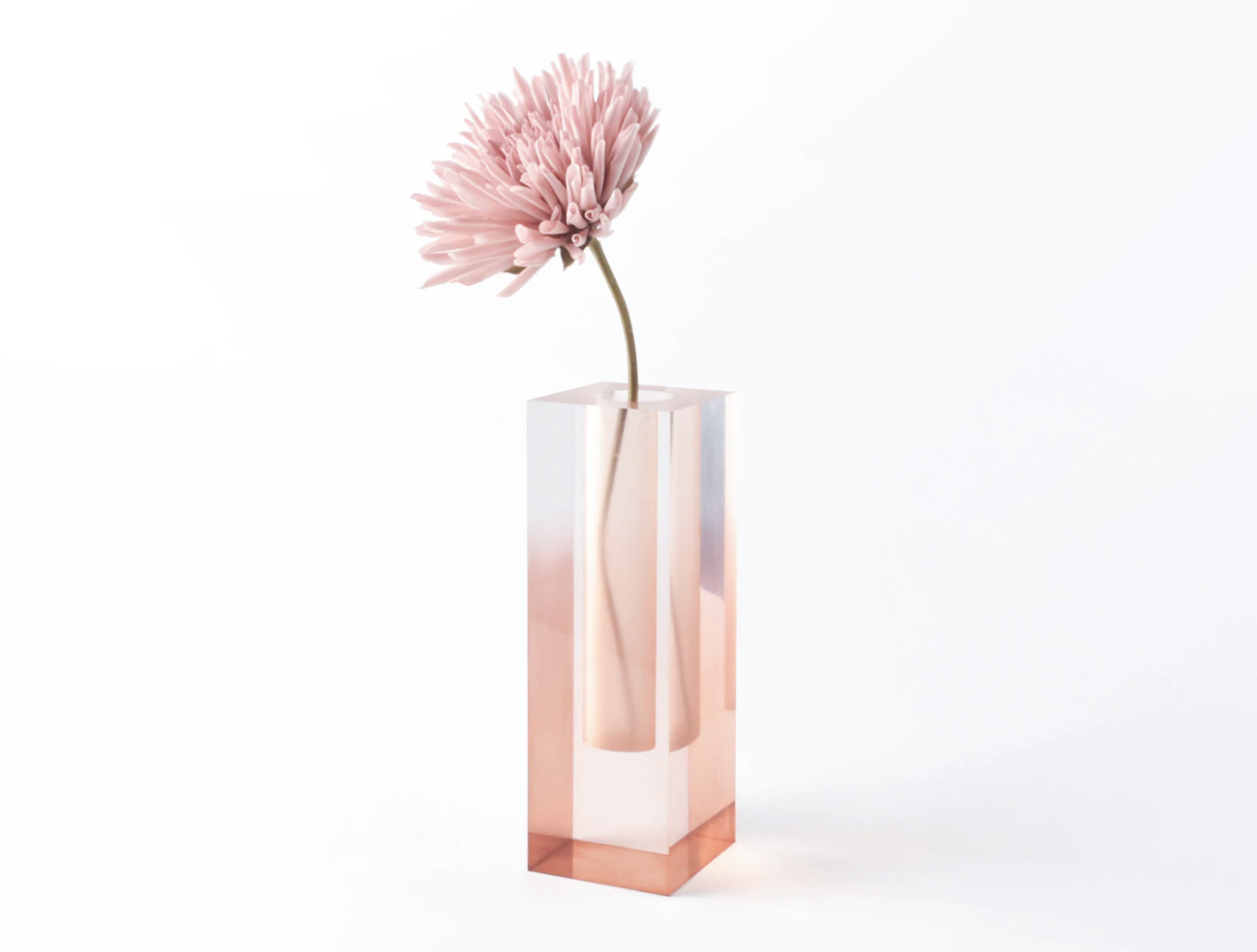 Mellow Vases by Hattern Studio 1