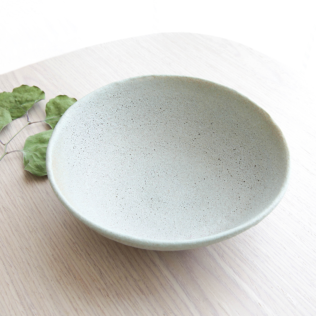 Textured Dishes by Mushimegane Books 2