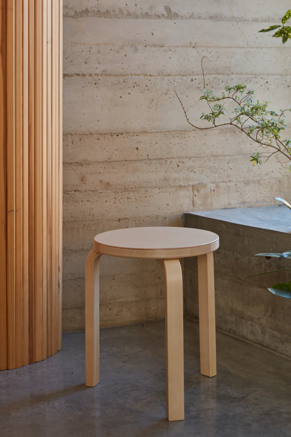 Stool 60 by Alvar Aalto 8