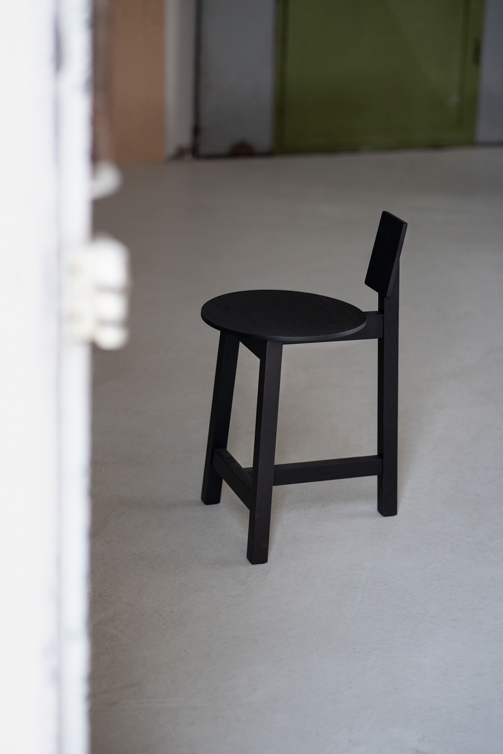 Homage Stool by Note 4