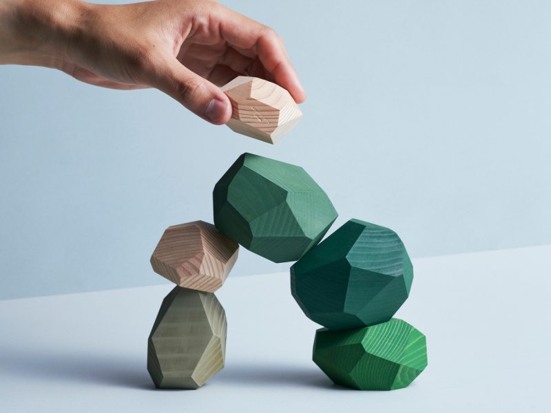 Design Meets Play - Stacking Sculptures at OEN 1